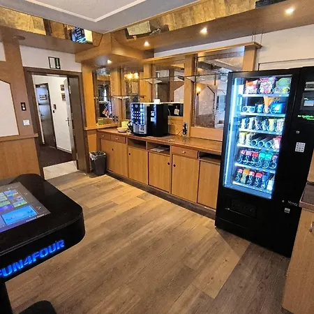 Smart 2 Bb2 320 호텔